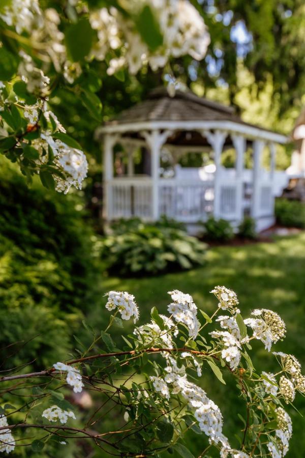 Westbrook Inn Bed And Breakfast Extérieur photo